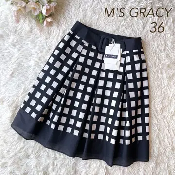 미사용 M'S GRACY 체크 벨트 모티브 스커트 블랙 36