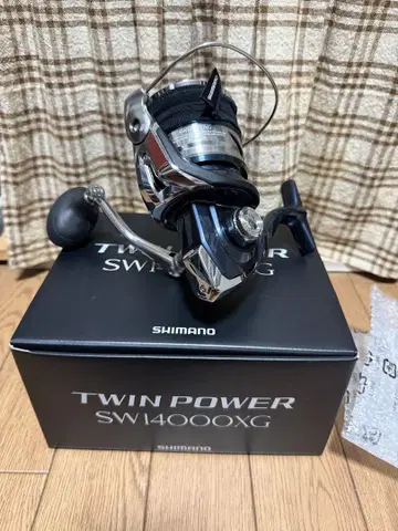 시마노 TWIN POWER SW14000XG 낚시릴