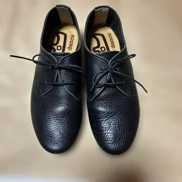 럼블 댄스 레이스업 슈즈