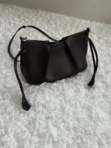 Zara 숄더백