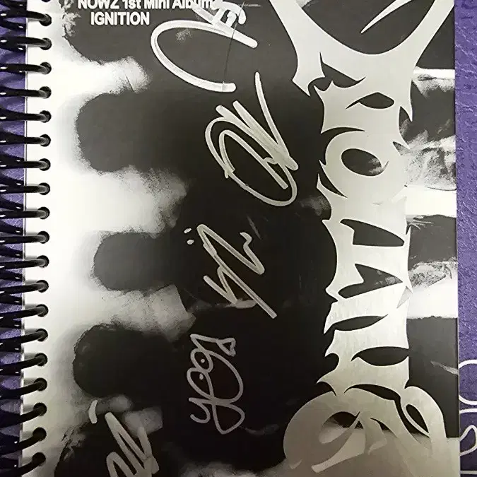 NOWZ woodz Unreleased Sign Album #나우즈,#NOWZ,#나우어데이즈