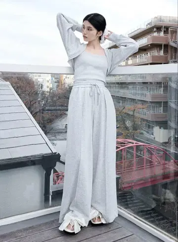 맨투맨 턱 팬츠 프레이 아이디