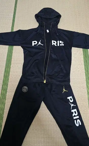 Jordan PARIS 블랙 저리 세트