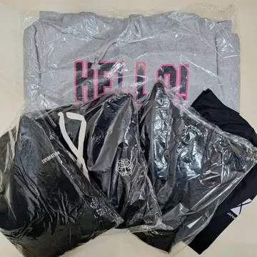 EXO 투어 상품 후드티 티셔츠
