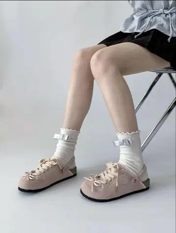 24SS 프렌치 레트로 통굽 샌들 사보