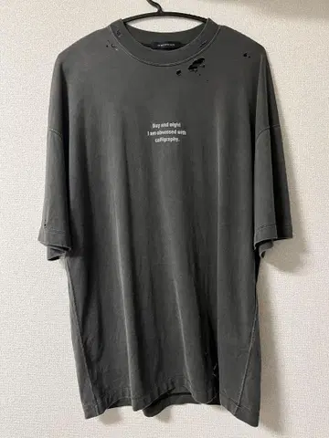ALMOSTBLACK 데미지 티셔츠
