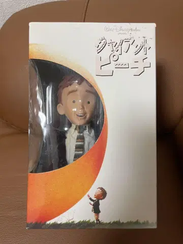 자이언트 피치 한정판 피규어 포함 VHS