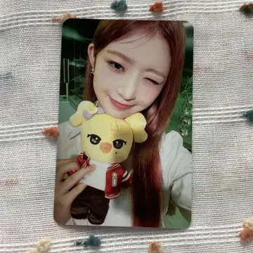 IVE 서울 콘서트 투어 FC 2기 2일차 레이 트레이딩 카드