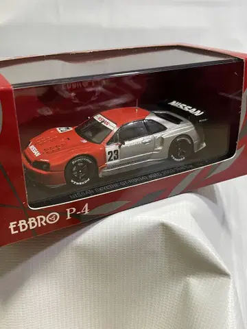 EBBRO P-4 닛산 스카이라인 GT-R (R34) 2003