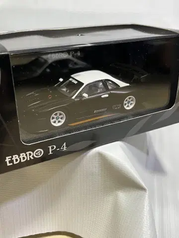 EBBRO P-4 닛산 스카이라인 GT-R R34 1999