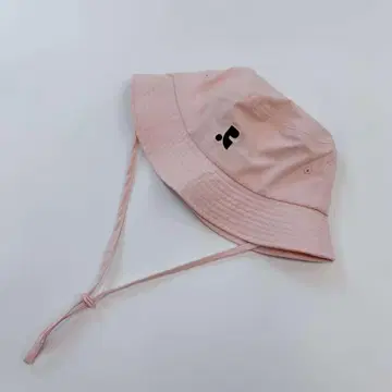 Rest & Recreation 모자 핑크 버킷 햇