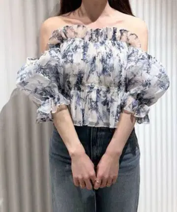 택 포함 미사용 SNIDEL 스나이델 개더 오프숄더 블라우스 FLOWER