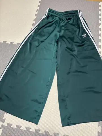 아디다스 새틴 와이드 레그 트랙 팬츠