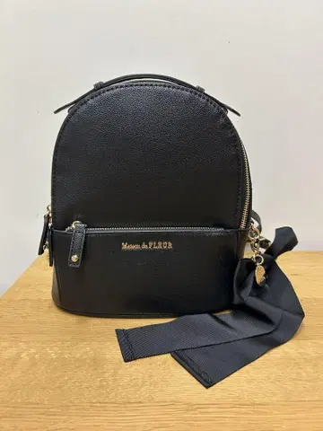 Maison de FLEUR 리본 M 백팩 블랙