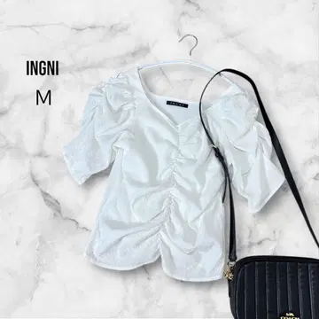 INGNI 퍼프 슬리브 블라우스 오프숄더 M
