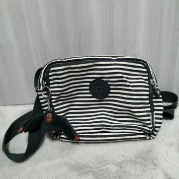 KIPLING 보더 숄더 백