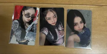 HANA 트레이딩 카드 모모카