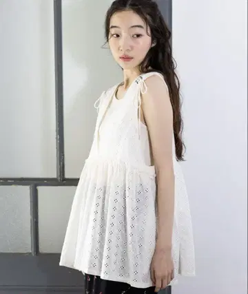 niko and... 2WAY 걸리시 베스트 프리 사이즈 화이트
