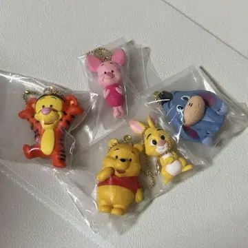 곰돌이 푸 가챠가챠 스트랩 세트