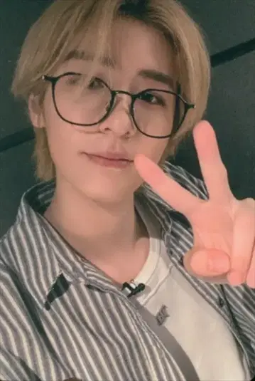 보이넥스트도어 이지유 LD 리한 19.99 1.0