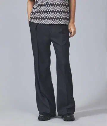 WRANGLER WRANCHER WIDE 런처 플레어 와이드 팬츠