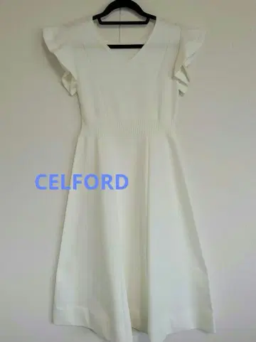 셀포드 CELFORD 화이트 원피스