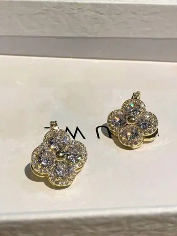 클로버 주얼리 귀걸이 한국