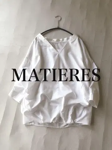 마티에 MATIERES 입체 실루엣 풀오버