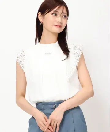 화이트 레이스 슬리브리스 탑