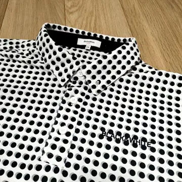 Black & White 도트 무늬 반팔 셔츠