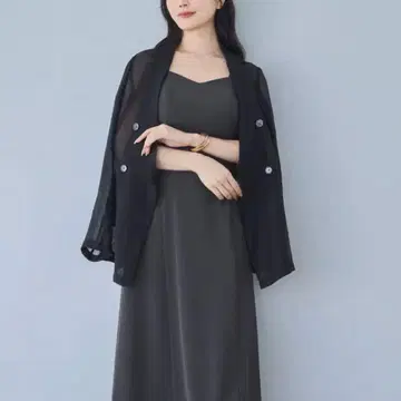 overE 자연스럽게 목이 가늘어 보이는 시어 자켓 블랙 U65 오버이