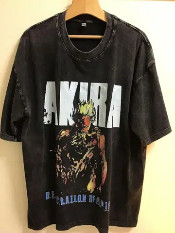 아키라 AKIRA 영화 티셔츠 블랙 다크 그레이