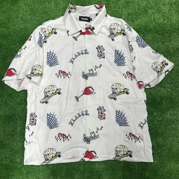 XLARGE 사이즈 M 표기 반팔 셔츠 올 패턴