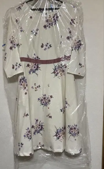 tocco closet 꽃무늬 7부 소매 원피스
