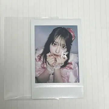 파루탄 리리이베 폴라로이드 리본 의상