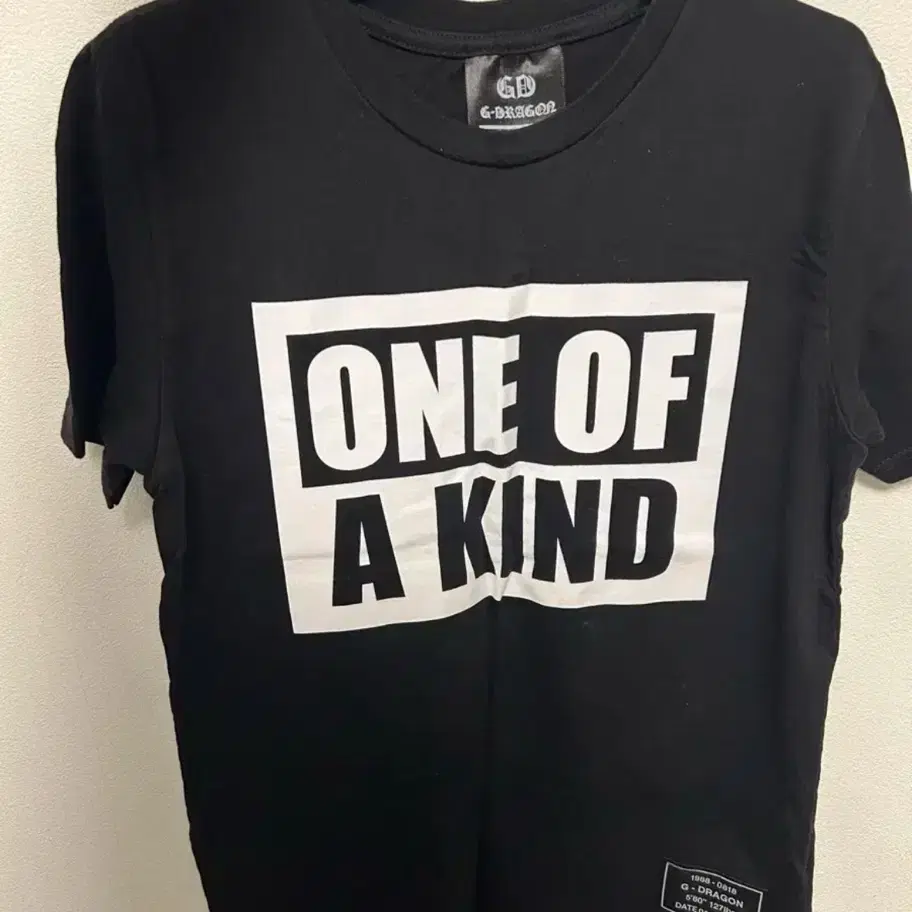 BIGBANG G-DRAGON ONE OF A KIND OOAK Tシャツ BIGBANG G-DRAGON ONE OF A KIND OOAK Tシャツ