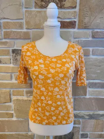 Tunic 오렌지 꽃(장미)무늬 오분 소매 티셔츠