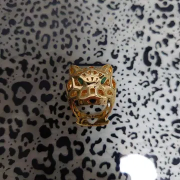 타이거 베드 반지