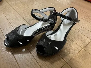 fitft 블랙 오픈토 샌들