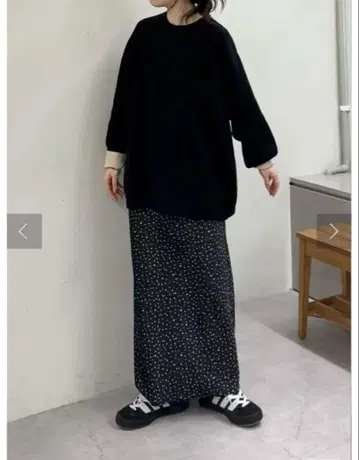 차오패닉 티피 새틴 스커트