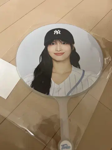 twiceMOMO 한국 팝업 부채