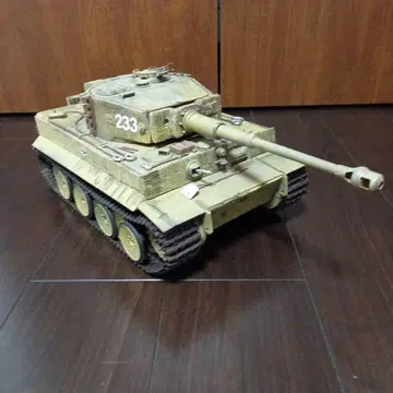 탱크 모형 타이거 1/16