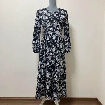 내추럴 뷰티 베이직  성인  롱 원피스  꽃  꽃무늬  고급스러운  여름