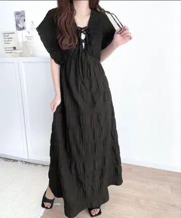 mily bilet 플리츠 개더 플레어 블랙 원피스