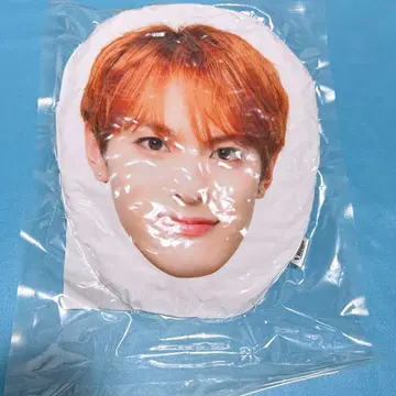 TravisJapan 마쓰쿠라 카이토 페이스 쿠션