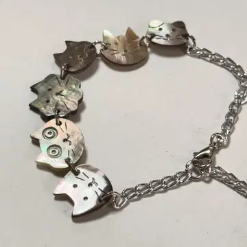고양이 얼굴 검은 나비 조개 쉘 팔찌
