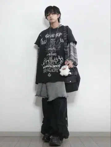 GALFY 데미지 니트 베스트