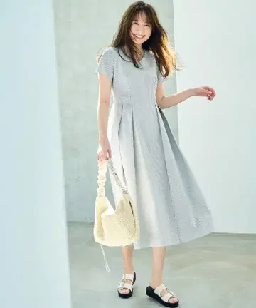 드라이 터치 핏 & 플레어 원피스