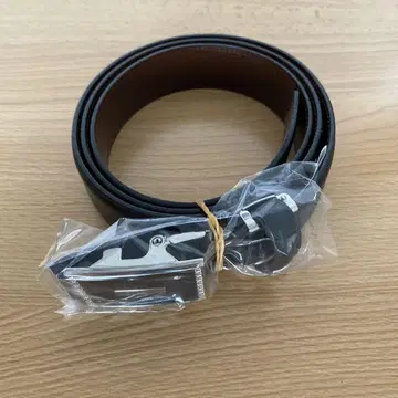 아쿠아 스큐텀 소가죽 벨트 구멍 없음