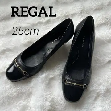 새상품급 REGAL 리걸 스퀘어토 에나멜 가죽 블랙 펌프스